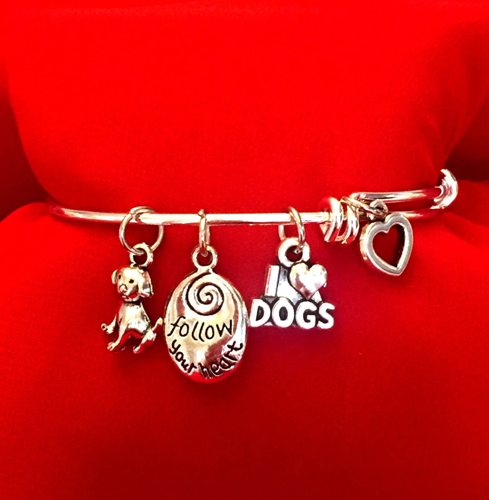 Dog Charm Bracelet - I Love Dogs